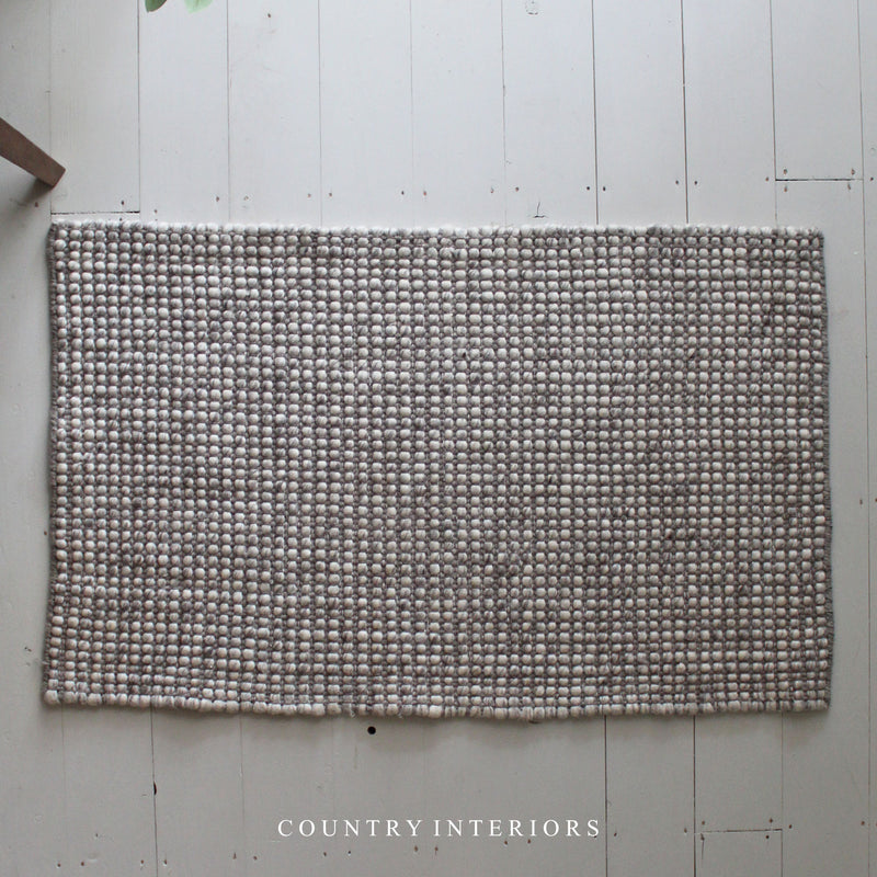 Chunky Wool-Blend Rug in Taupe