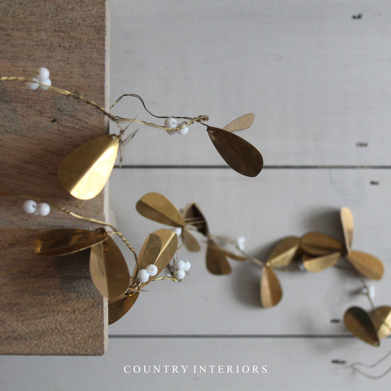 Gold Leaf & White Berry Garland