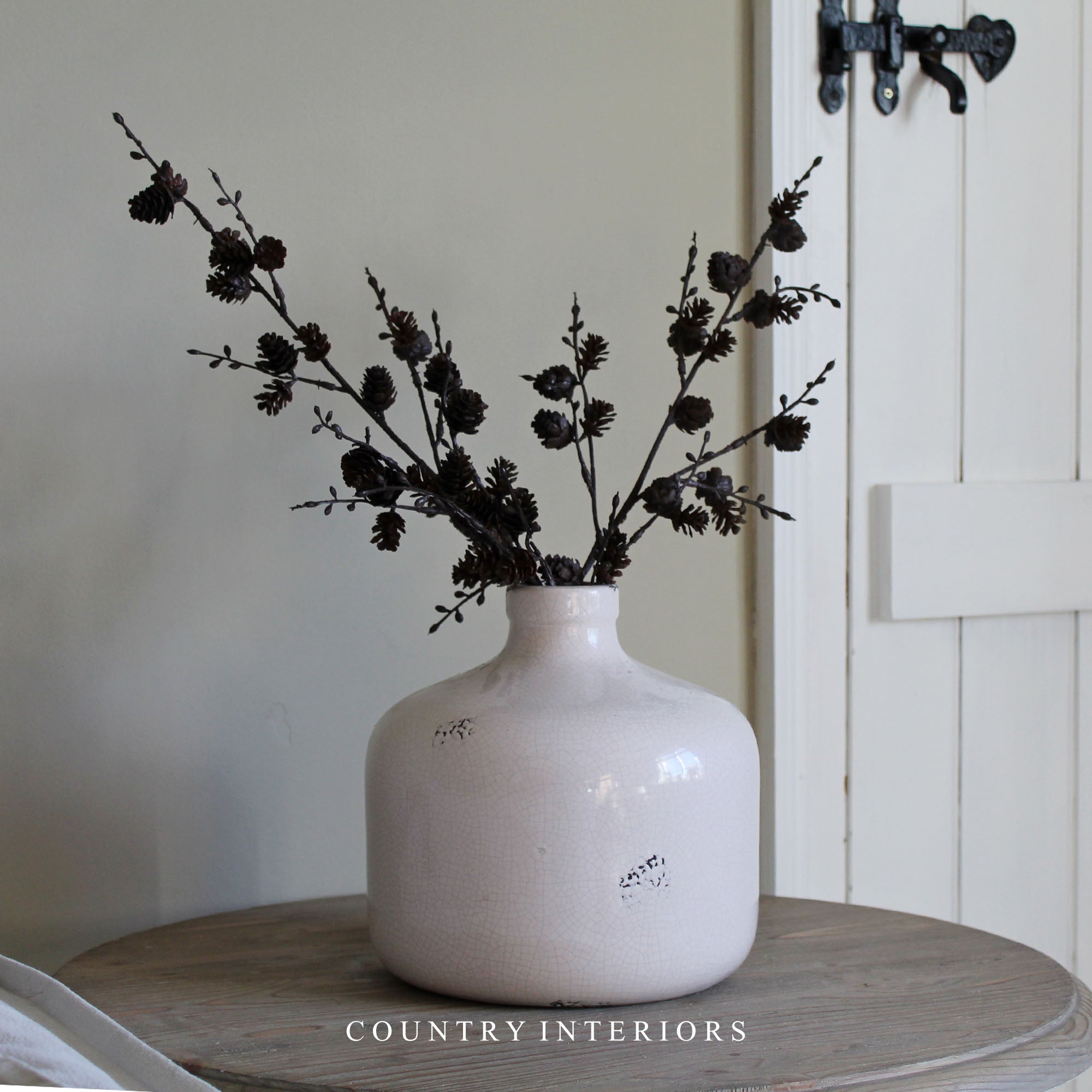Olivia Stoneware Vase