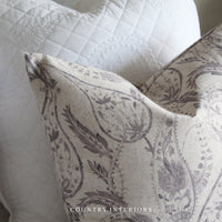 Elegant Paisley Cushion Feather Inner