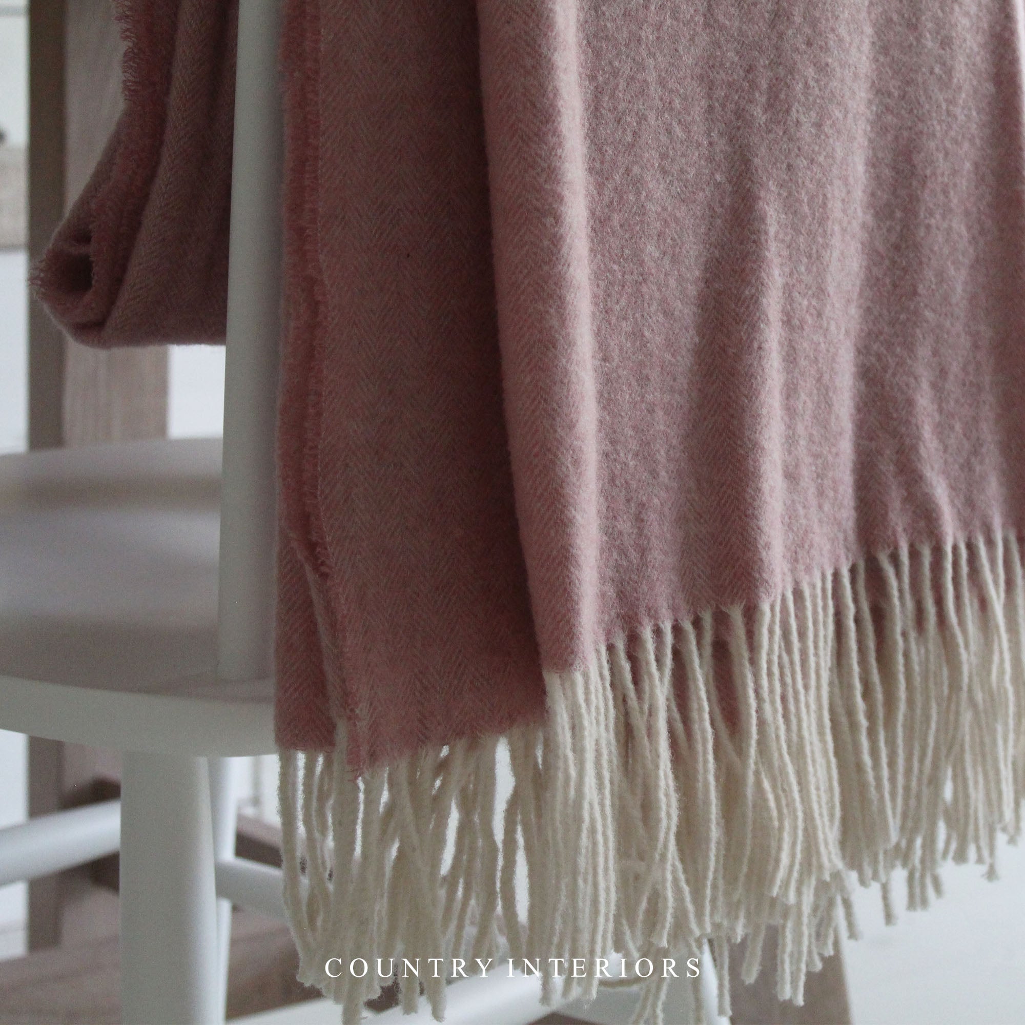 Pure Wool Throw in Pink - 130x180cm