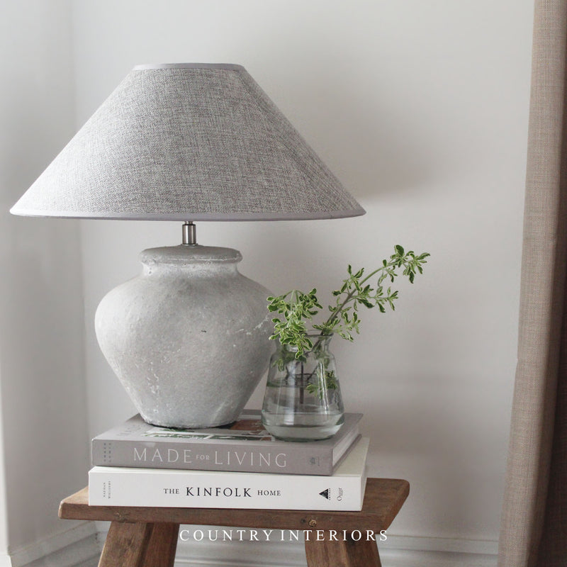 Elegant Glass Bud Vase - 11cm
