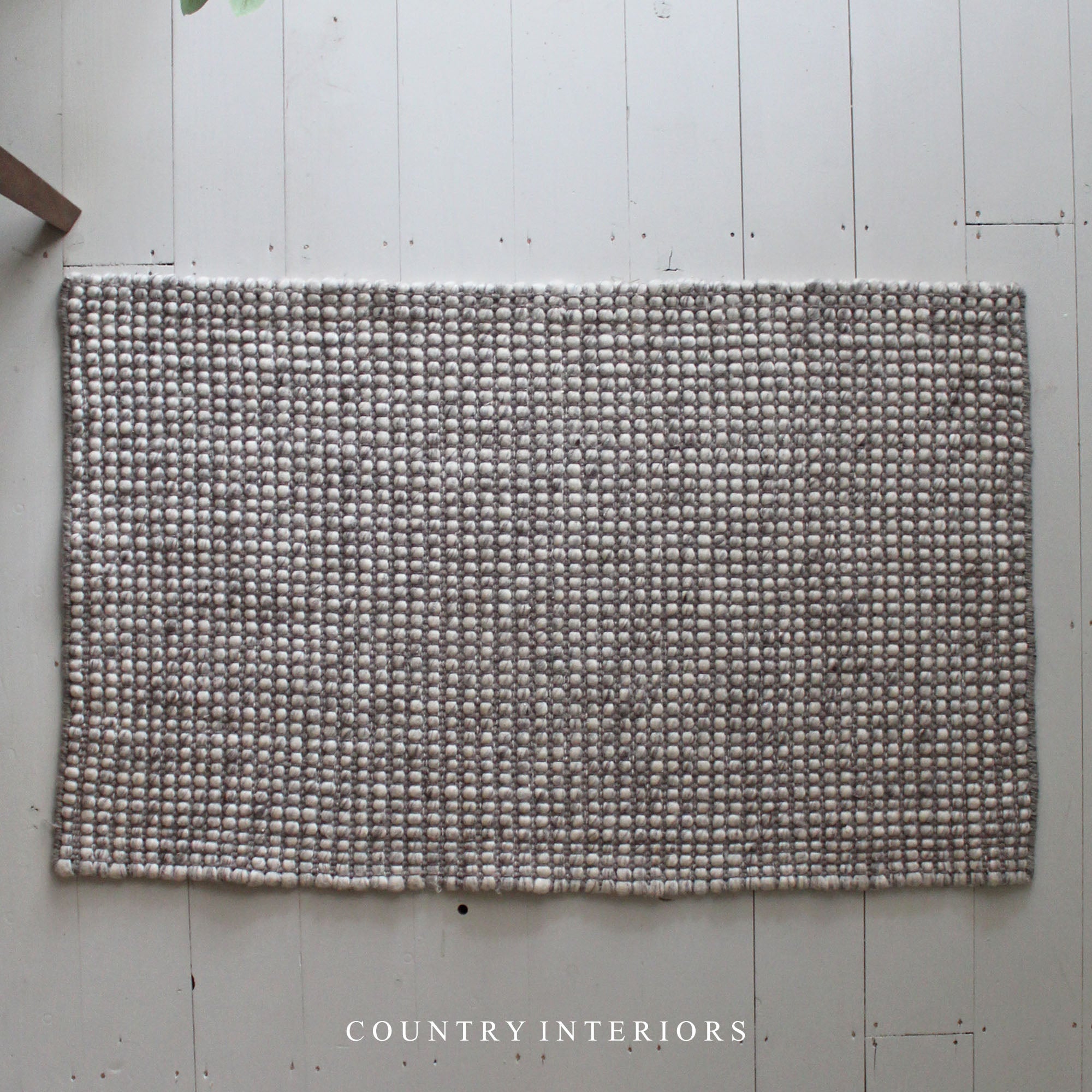 Chunky Wool-Blend Rug in Taupe
